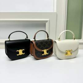 Picture of Celine Handbags _SKUfw230748869fw